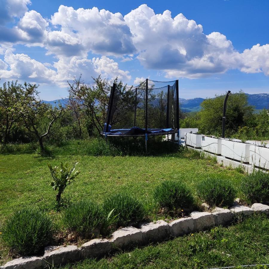 Casa Di Oliva-House With Heated Pool & Jacuzzi In Trilj, Croatia Villa Eksteriør bilde