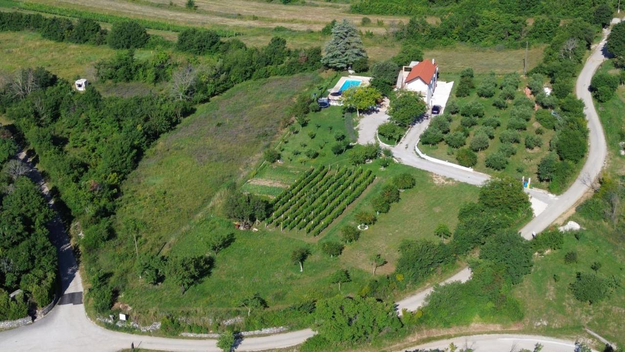 Casa Di Oliva-House With Heated Pool & Jacuzzi In Trilj, Croatia Villa Eksteriør bilde