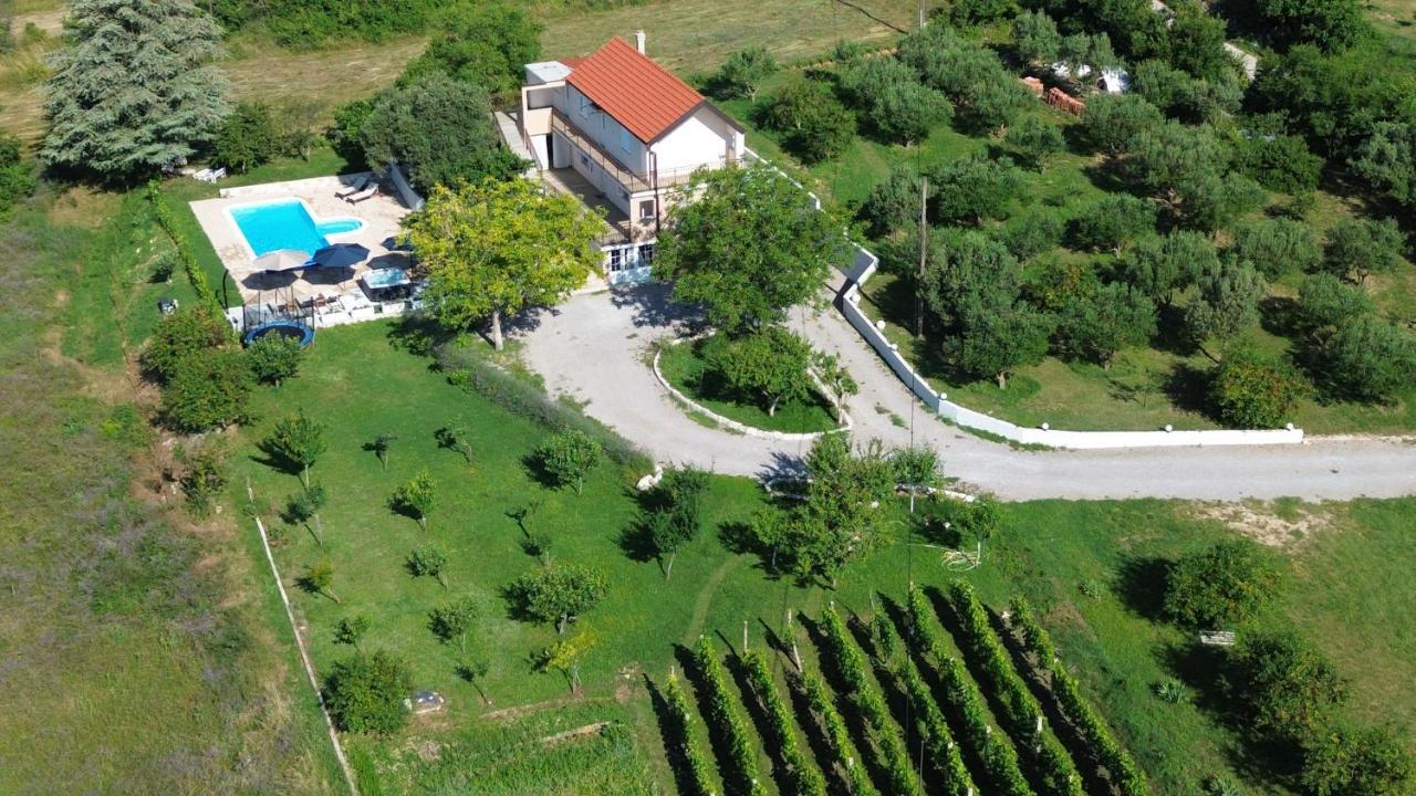 Casa Di Oliva-House With Heated Pool & Jacuzzi In Trilj, Croatia Villa Eksteriør bilde